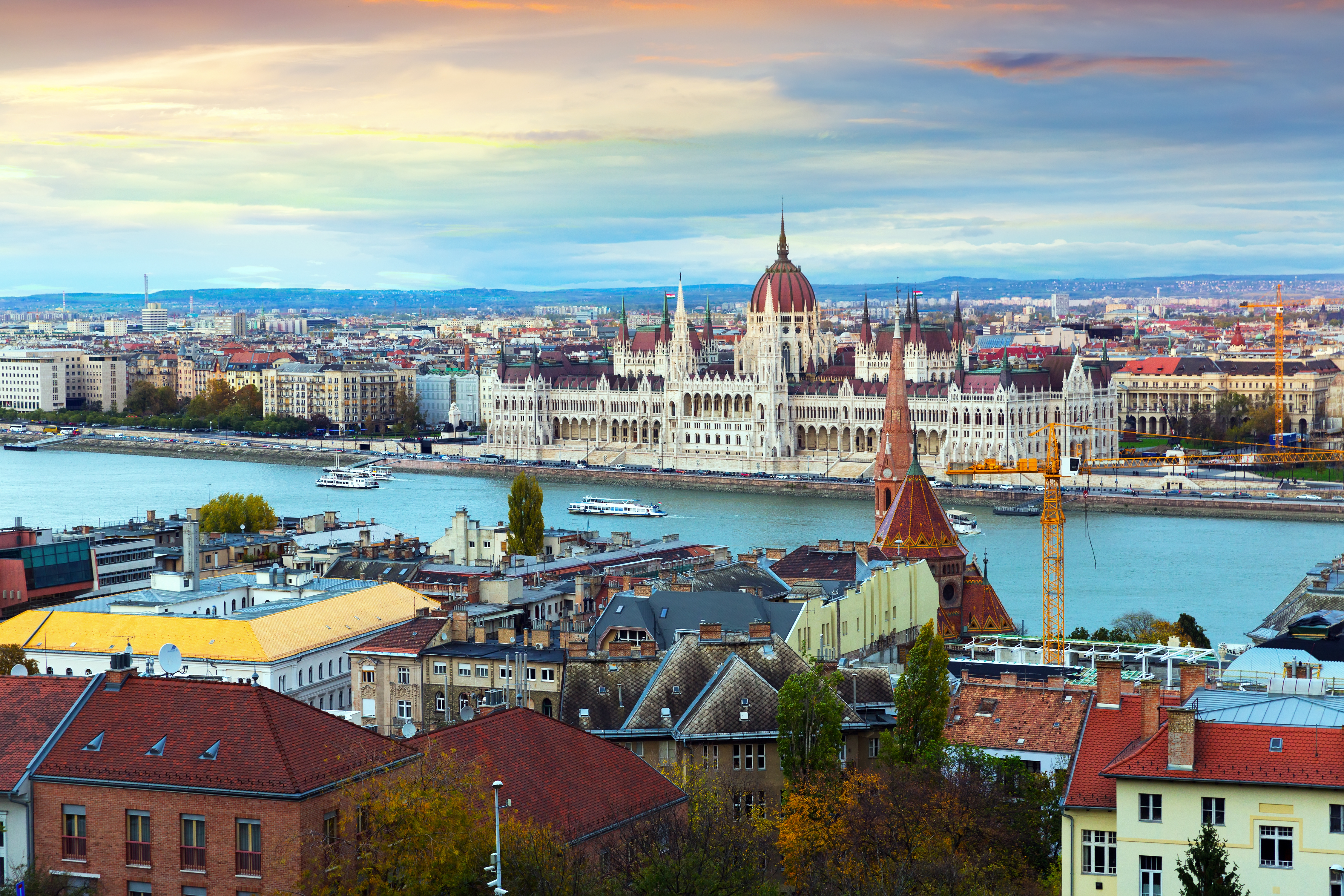 Budapest Y Praga (Vuelos Especiales)