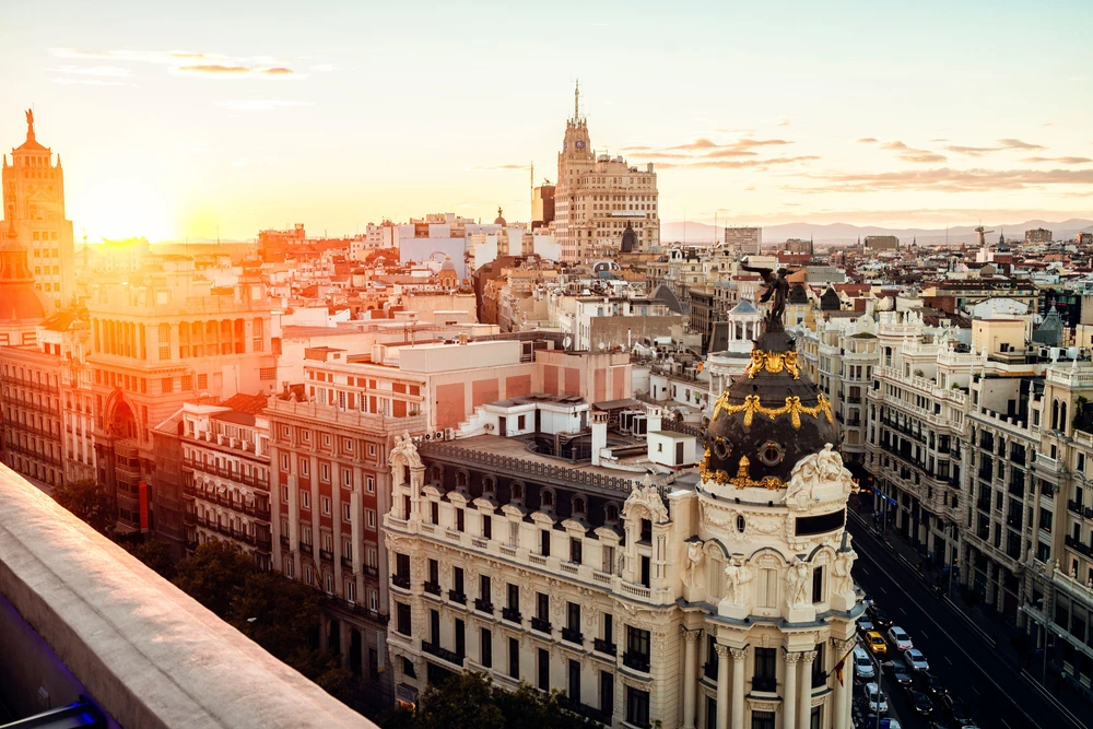 Vuela a Madrid desde Querétaro