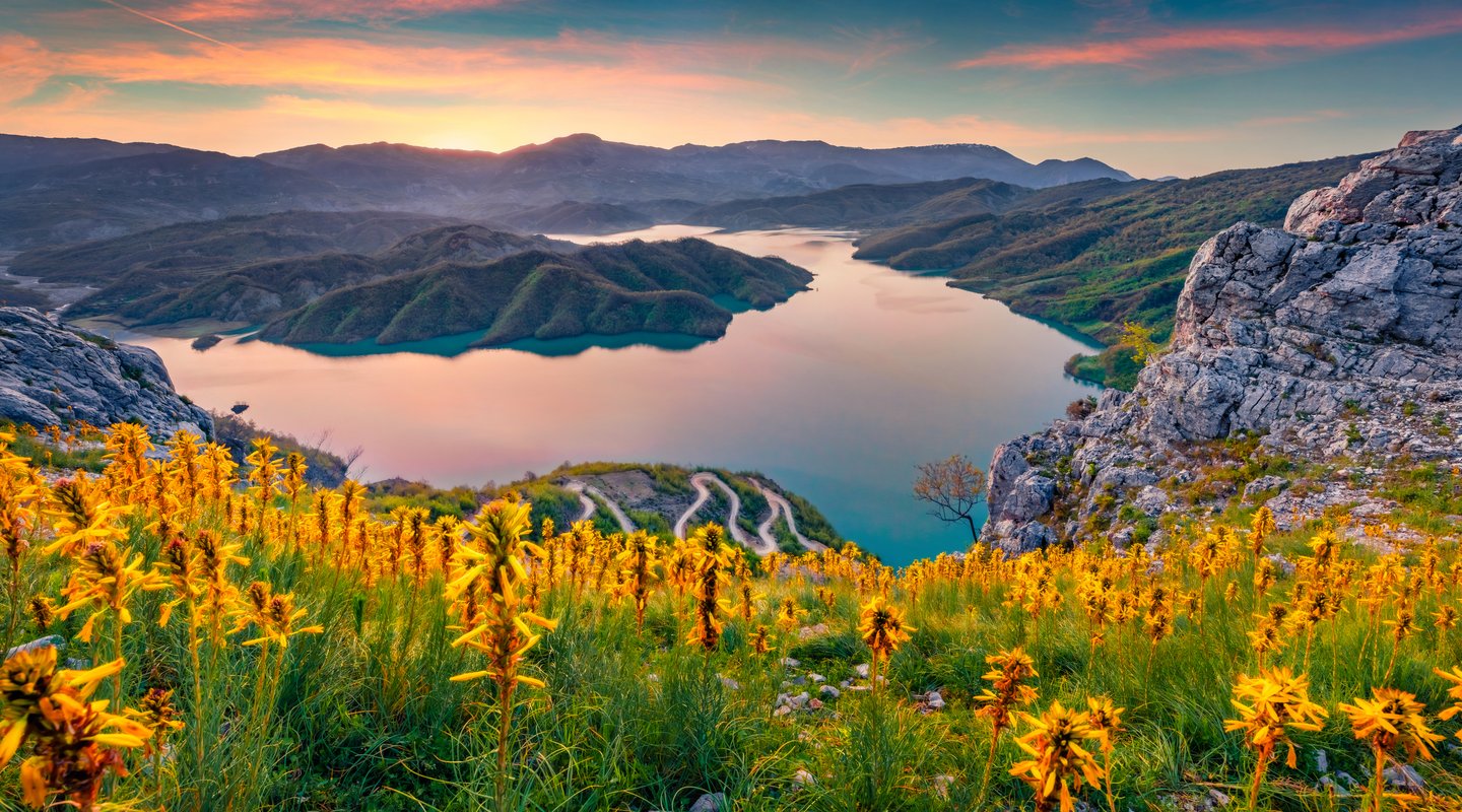 Especial Semana Santa: Albania y Monasterios de Meteora