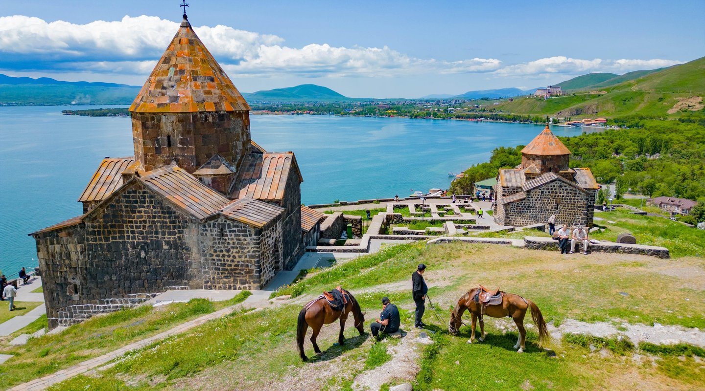 El Alma del Cáucaso: Georgia y Armenia