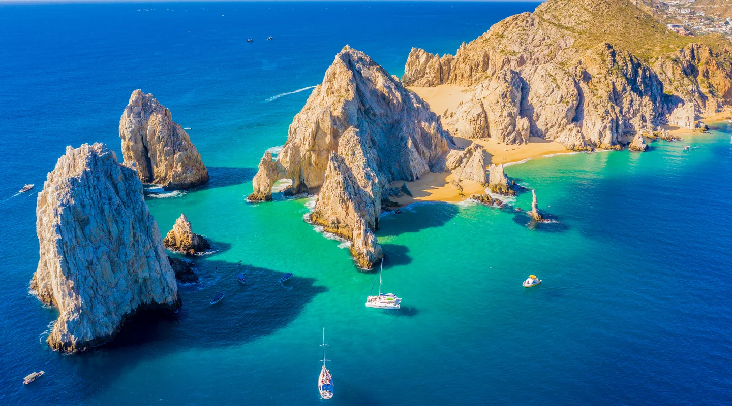 Barrancas del Cobre y Playas de México