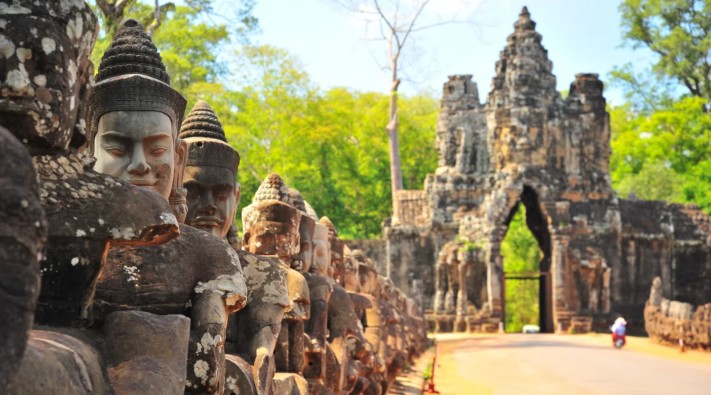 Tribus de Vietnam y Angkor