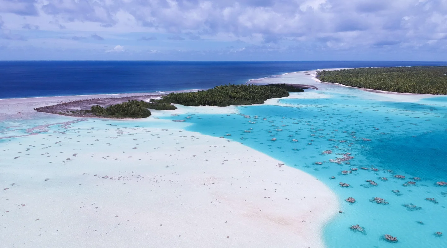 Las Islas de Tahití: Islas y Atolones