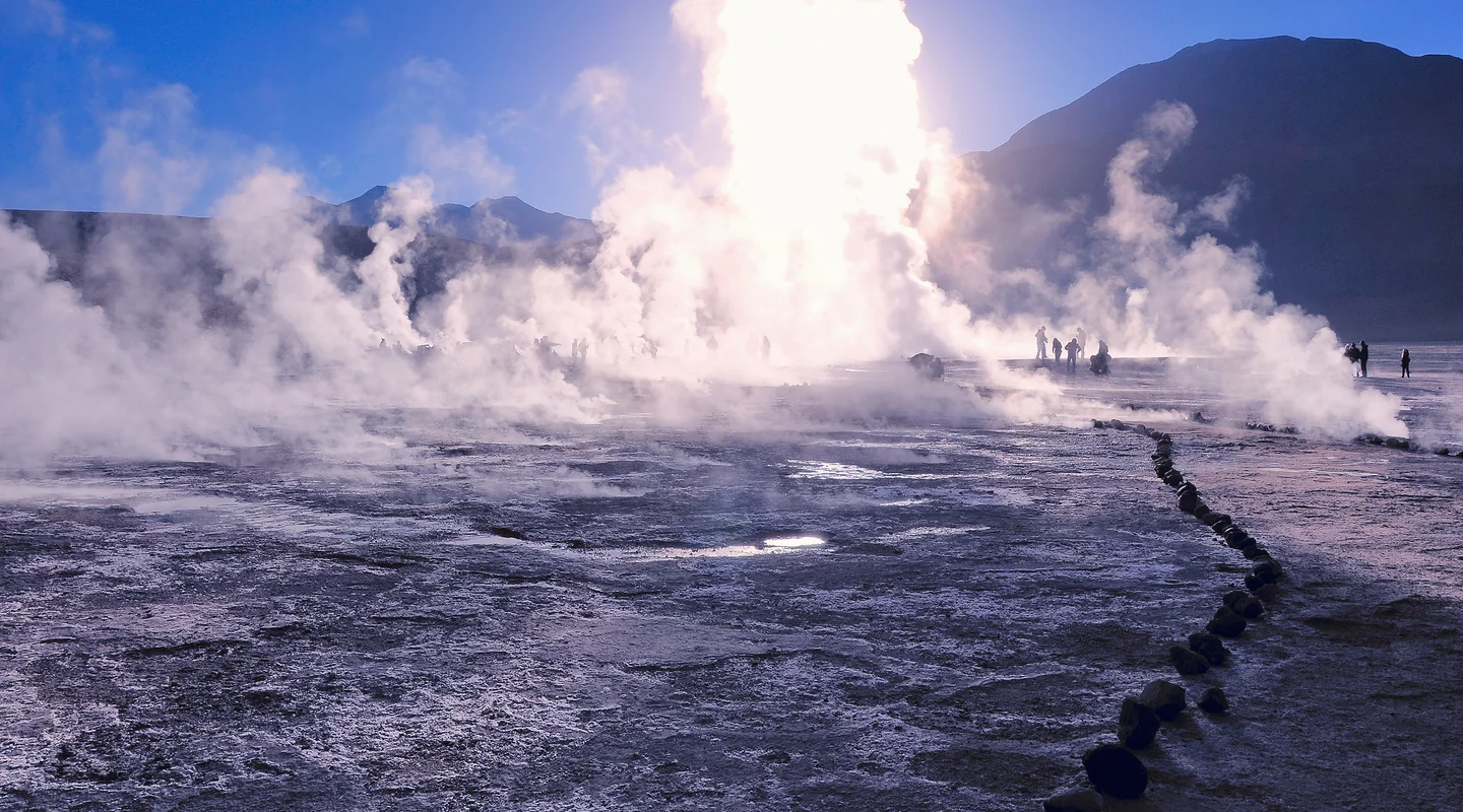 Chile Pampa, Volcanes y Desierto