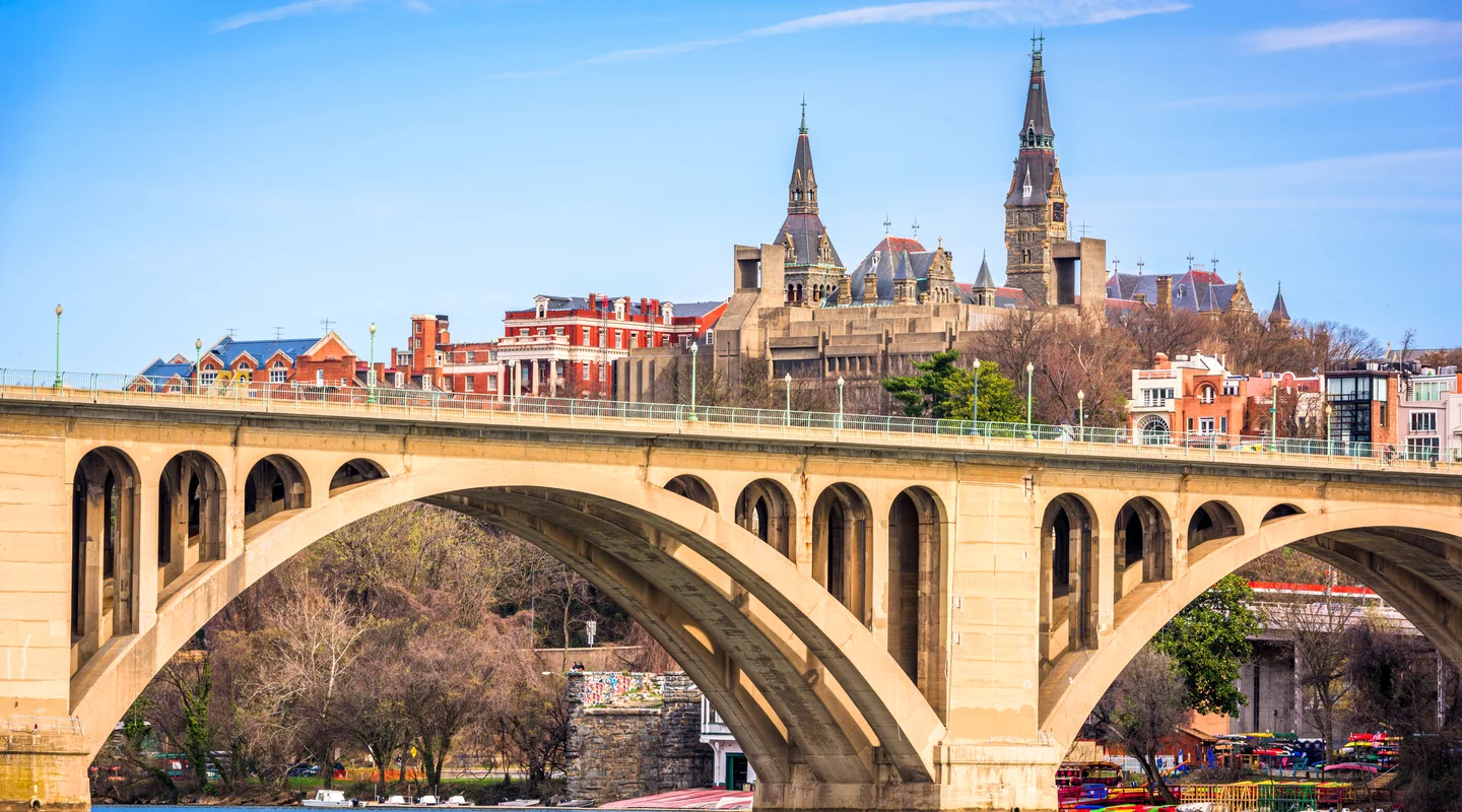 Imprescindibles del Este