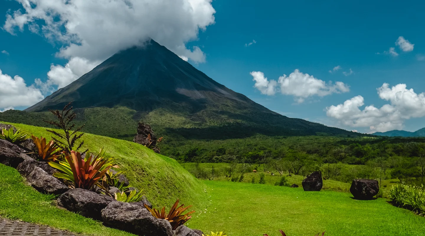 Ruta entre Volcanes, Cultura y Playas de Costa Rica