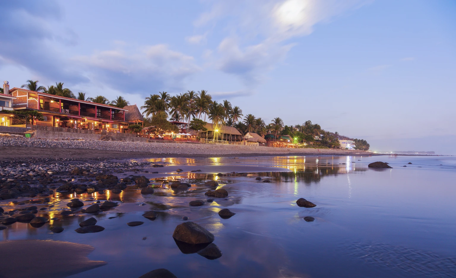 ¿Cómo es volar de Madrid a El Salvador?