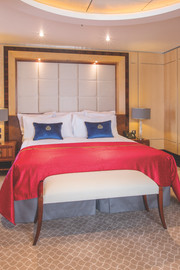 Q5 - Queens Suites