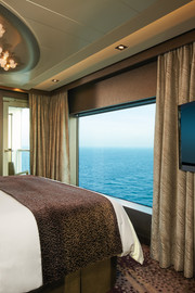 The Haven Deluxe Owner's Suite con balcón grande H2