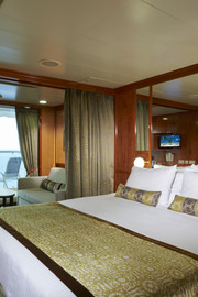 Club Balcony Suite MA