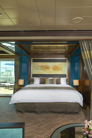 The Haven Deluxe Owner's Suite con balcón grande H2