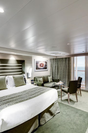 Yacht Club Deluxe Suite  YC1