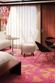 Suite familiar deluxe con 2 dormitorios y balcón S4