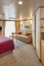 Q5 - Queens Suites