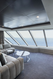Yacht Club Owner's Suite YC4