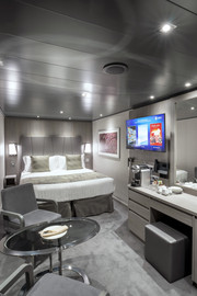 Yacht Club Suite Interior YIN
