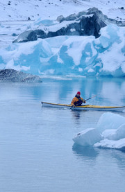 En kayak por Nasarq