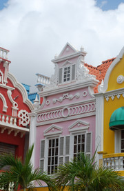 Edificios coloniales en Oranjestad
