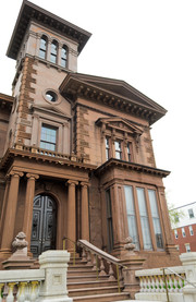 Victoria Mansion