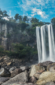 La cascada de Jeongbang