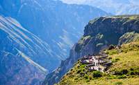 Cañón de Colca - Puno. Conoce uno de los cañones más profundos del mundo - Perú Gran Viaje Lo mejor de Perú