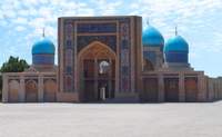 Tashkent. Primer contacto - Uzbekistán Circuito Uzbekistán imprescindible 8 días. Ext. Valle de Fergana 10 días.