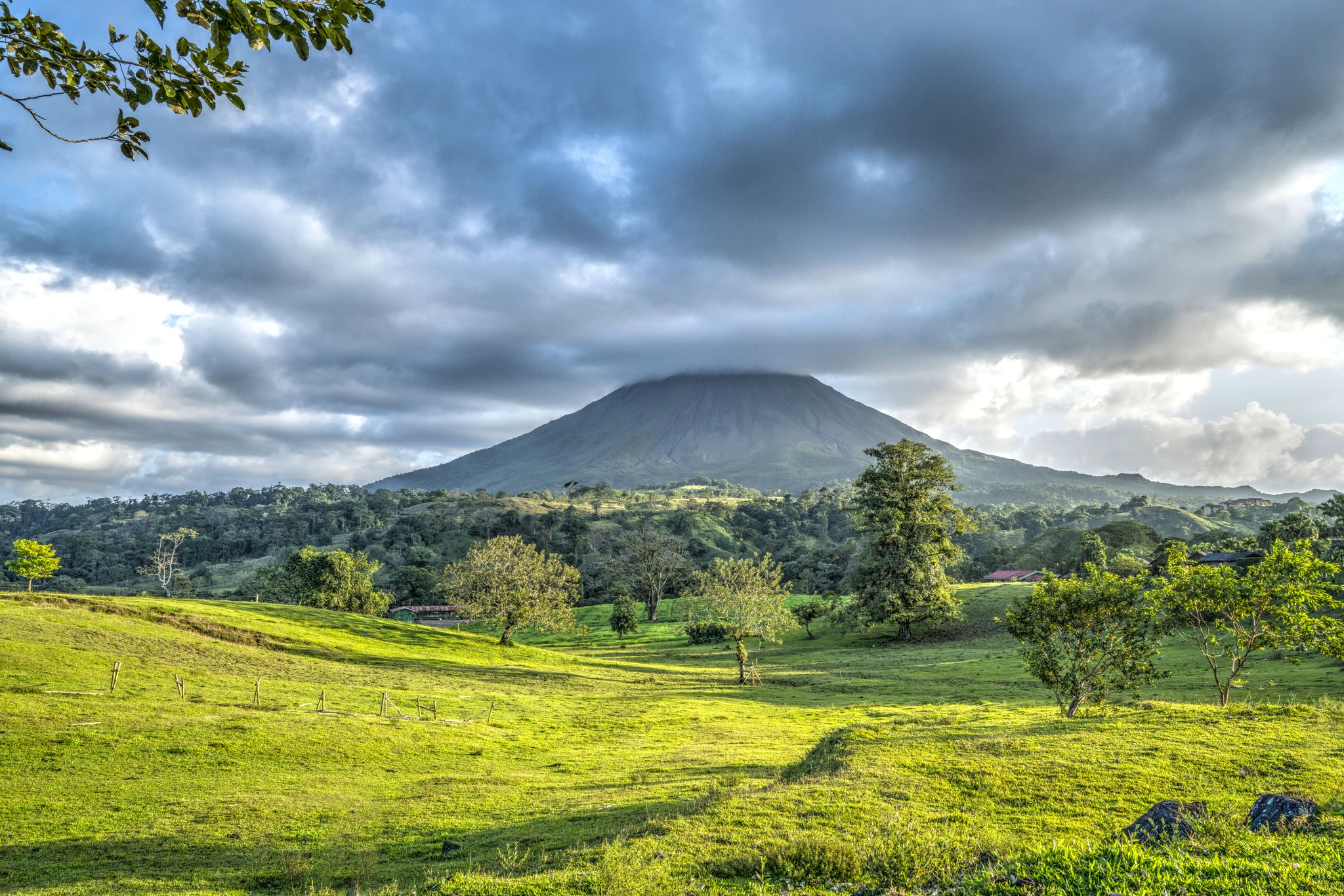 ¿Cómo es el vuelo desde Madrid al Aeropuerto de San José?