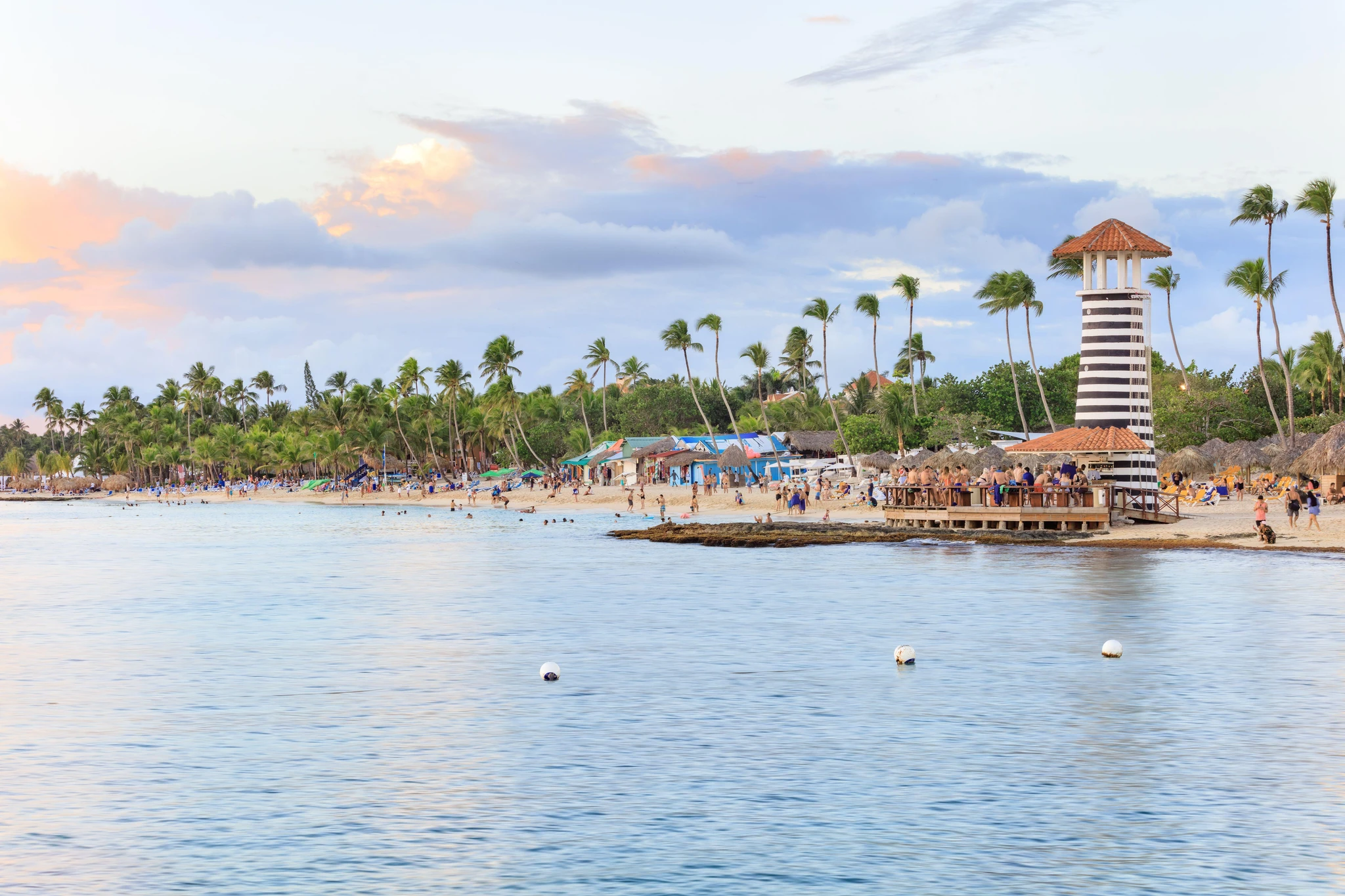 What is it like to fly to La Romana, Dominican Republic?