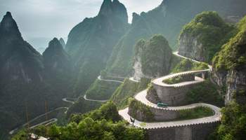 ZHANGJIAJIE / SHANGHÁI