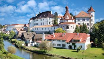 OLOMUC / JINDRICHUV HRADEC / CESKE BUDEJOVICE