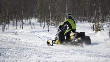 SALLA: SAFARI EN MOTO DE NIEVE Y SPA