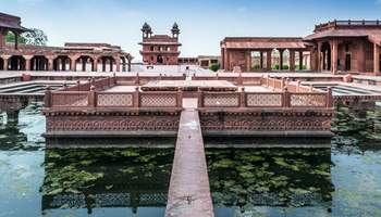 JAIPUR / FATEHPUR SIKRI / AGRA