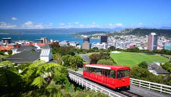 HAWKES BAY / WELLINGTON