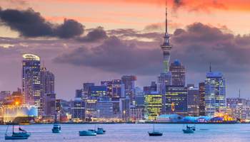 HONG KONG/AUCKLAND