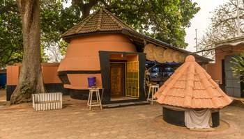 COTONOU / OUIDAH (FESTIVAL DEL VUDÚ) / COTONOU