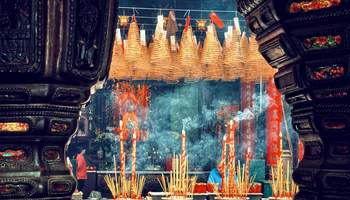 HUE / HO CHI MINH / HO TRAM