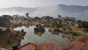 POKHARA / PARQUE NACIONAL DE CHITWAN (156 KM / 4H 30M)