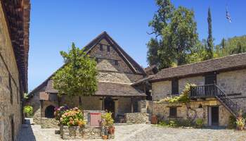 LÁRNACA / TROODOS / LÁRNACA
