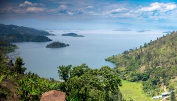 P. N. NYUNGWE FOREST / KINIGIMUSANZE