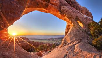 MOAB (ARCHES Y CANYONLAND NATIONAL PARK) (90 KM)