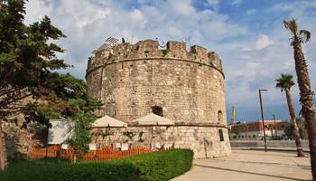 TIRANA / DURRES / MONASTERIO DE ARDENICA / VLORA