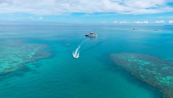 MAMANUCAS/CRUCERO (BAHÍA DE YALOBI)