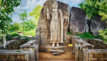 SIGIRIYA / AUKANA / ANURADHAPURA / MIHINTALE / SIGIRIYA