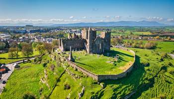 CORK / ROCA DE CASHEL / DUBLÍN