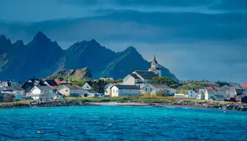 ANDENES Y SAFARI DE AVISTAMIENTO DE BALLENAS