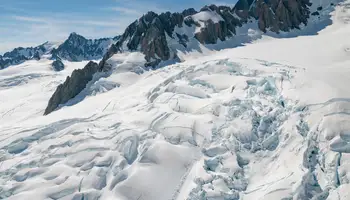 QUEENSTOWN / GLACIAR FOX (332 KM)