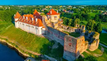 RIGA / BAUSKA / RUNDALE / JELGAVA / RIGA