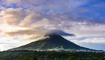 P N VOLCÁN ARENAL