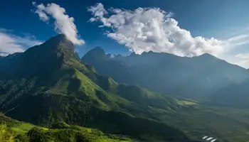 BAHÍA DE HALONG / HANÓI / LAO CAI