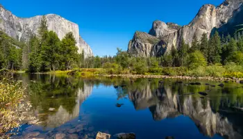 MAMMOTH LAKES O OAKHURST / YOSEMITE / SAN FRANCISCO (450 KM)